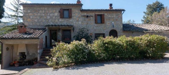 5 bedrooms House in Cetona, Italy No. 57854 11