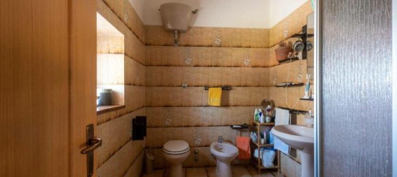 5 bedrooms House in Cetona, Italy No. 57854 29