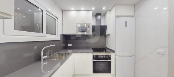 Apartamento de 3 dormitorios en Eixample, Spain No. 169701 29