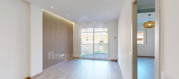Apartamento de 3 dormitorios en Eixample, Spain No. 169701 10