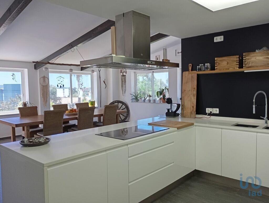 3 bedrooms House in Mexilhoeira Grande, Portugal No. 219497