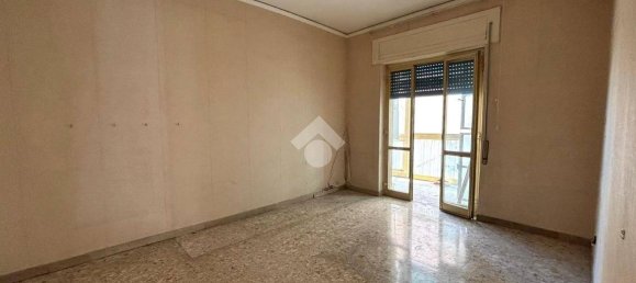 Apartamento de 2 dormitorios en Torre Annunziata, Italy No. 377238 8