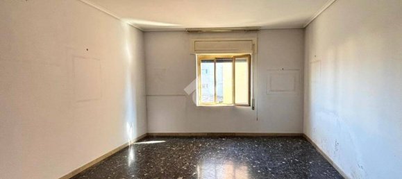 Apartamento de 2 dormitorios en Torre Annunziata, Italy No. 377238 14
