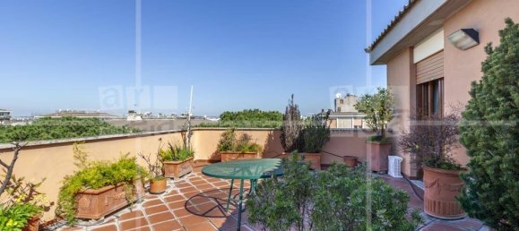 2 chambres Penthouse à Rome, Italy No. 319112 12
