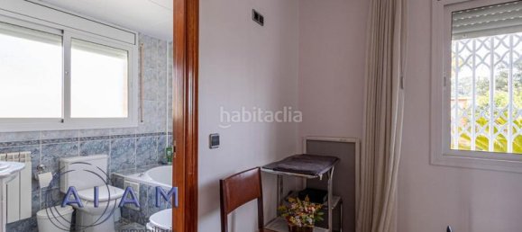 3 Schlafzimmer Haus in Santa Susanna, Spain, Nr. 105076 27