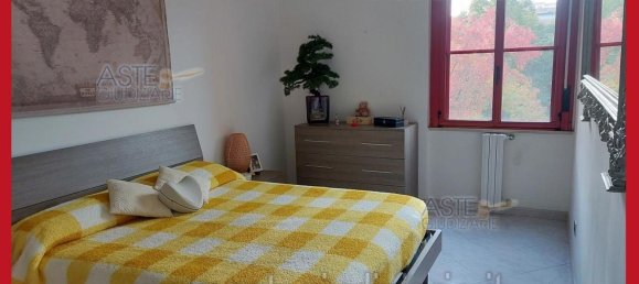 5 bedrooms Apartment in Latina, Italy No. 350068 4