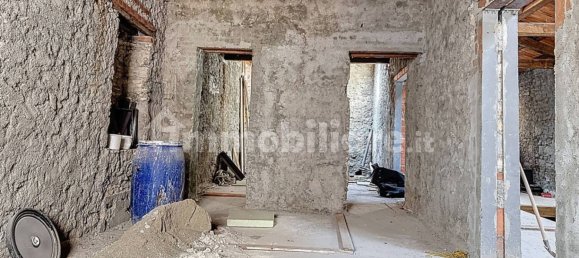 Квартира с 2 спальнями в Монтеротондо, Италия № 305401 8