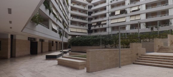 1 bedroom Apartment in Rome, Italy No. 359831 2