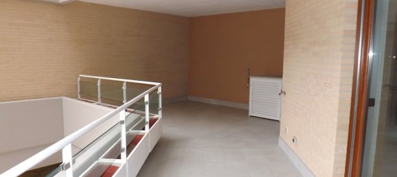 1 bedroom Apartment in Rome, Italy No. 359831 32