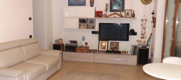 1 bedroom Apartment in Rome, Italy No. 359831 18