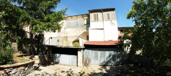 5 rooms House in Fabriano, Italy No. 158718 19