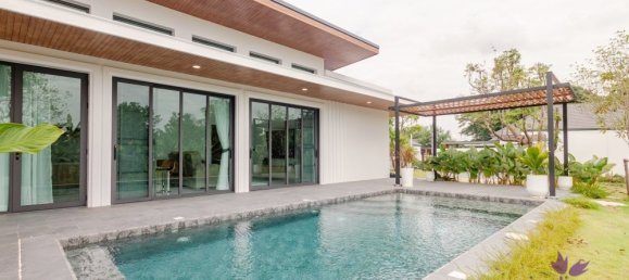 3 bedrooms House in Saraphi, Thailand No. 25493 8