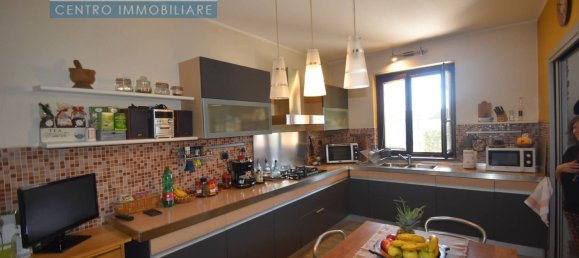 4 Schlafzimmer Haus in Olcenengo, Italy, Nr. 323368 9