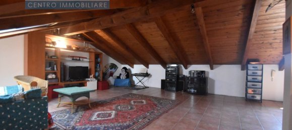 4 Schlafzimmer Haus in Olcenengo, Italy, Nr. 323368 26