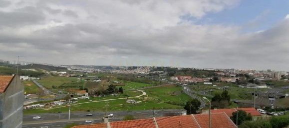 200m² Commercial property in Amadora, Portugal No. 236220 15