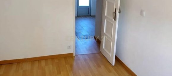 200m² Commercial property in Amadora, Portugal No. 236220 20