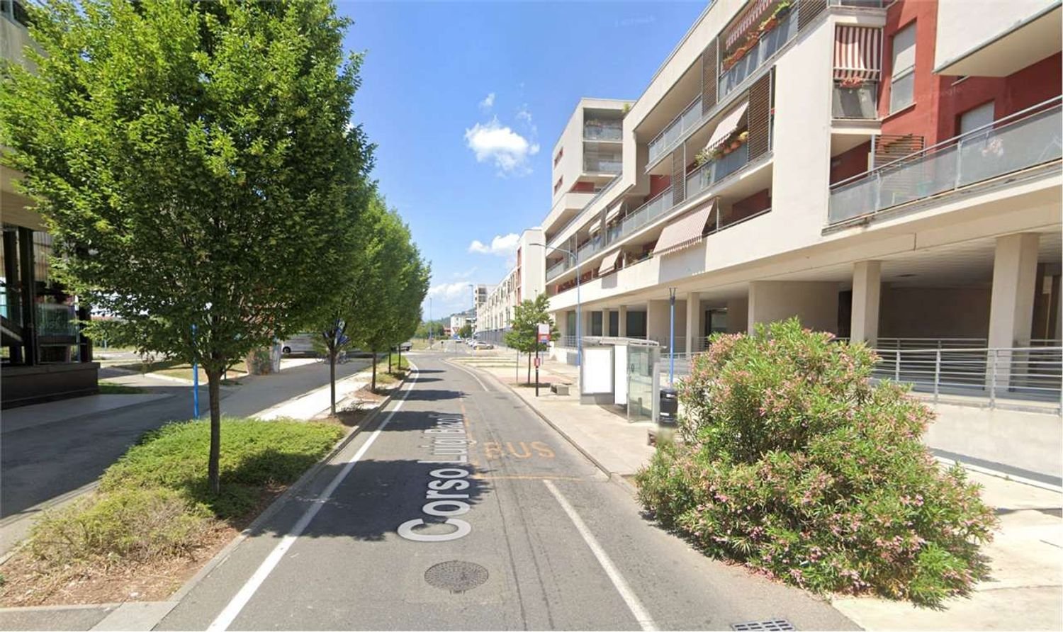 52m² Commercial property in Brescia, Italy No. 359666