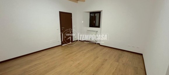 6-salle Maison à Rota d'Imagna, Italy No. 230704 16