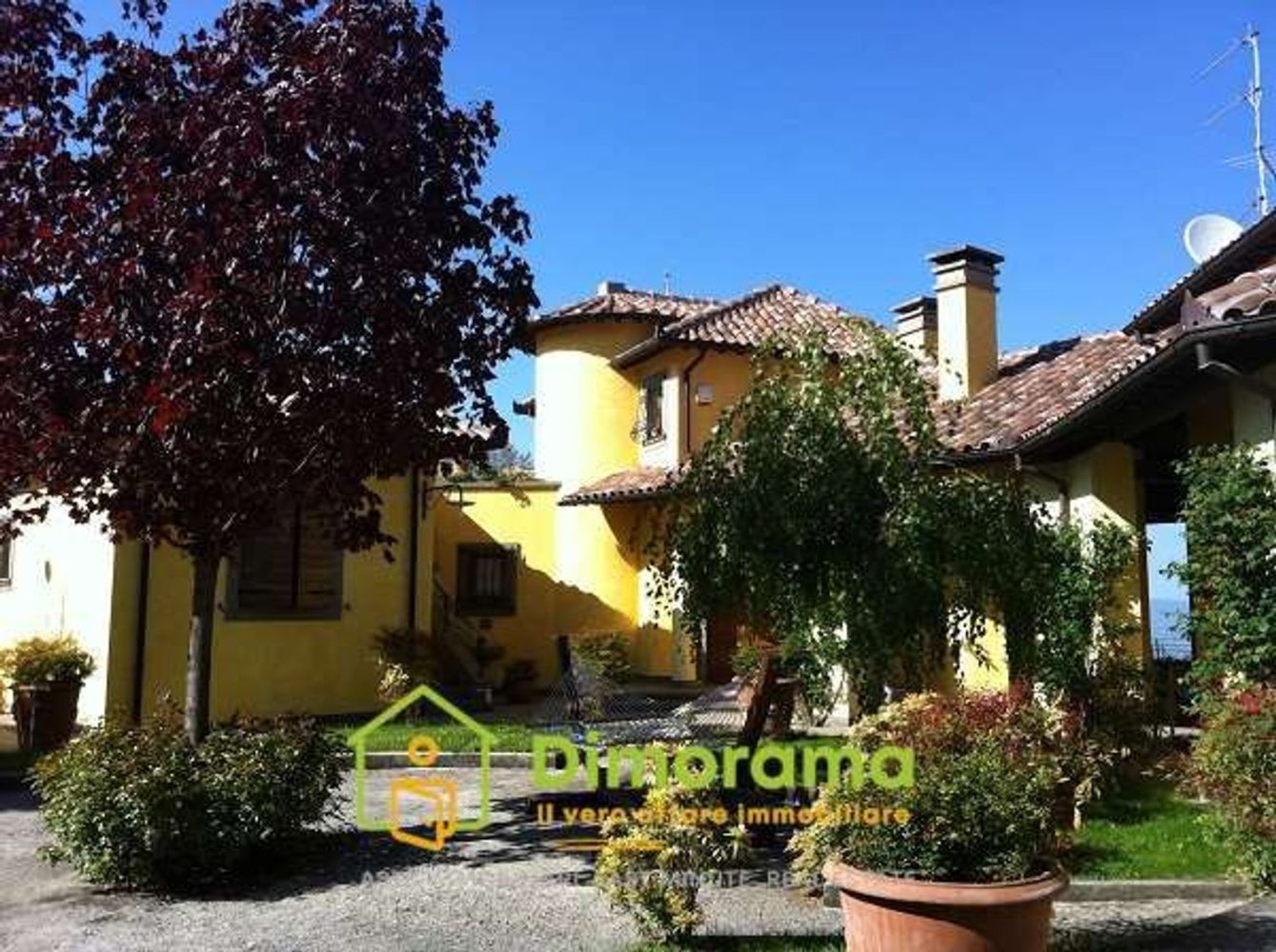 Apartamento de 9 divisões em Soriano nel Cimino, Italy N.º 201179