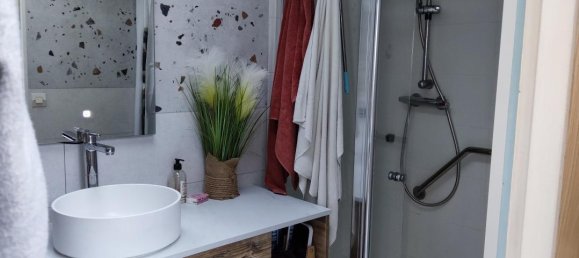 2 Schlafzimmer Stadthaus in La Bernerie-en-Retz, France, Nr. 98898 6