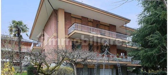 Apartamento T2 em Pino Torinese, Italy N.º 335425 8