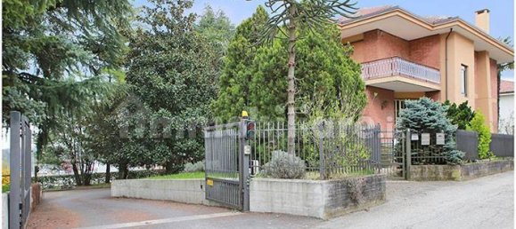 Apartamento T2 em Pino Torinese, Italy N.º 335425 9