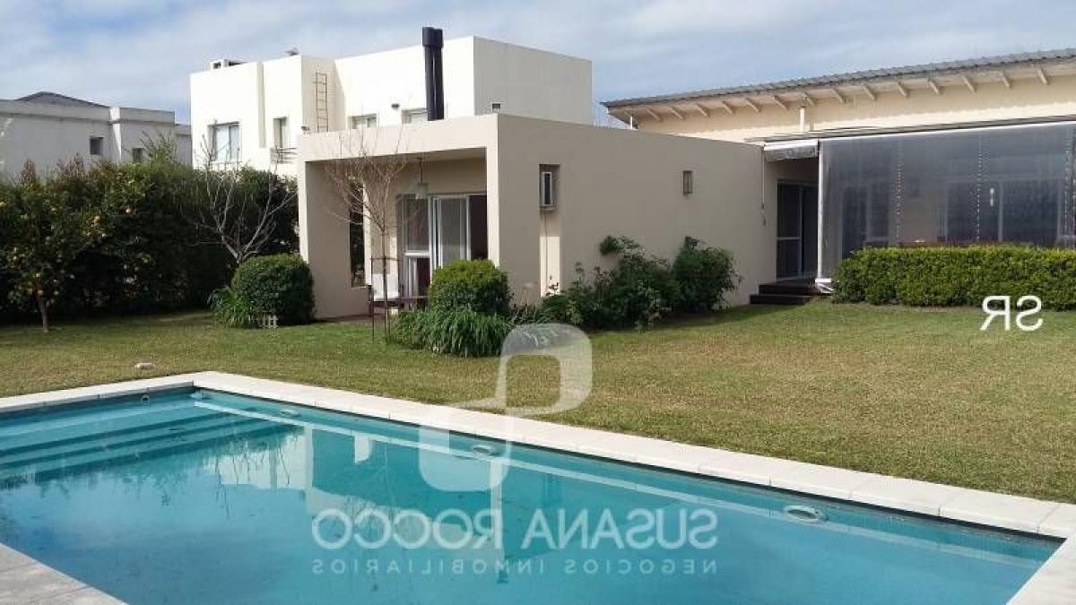 3 bedrooms House in Pilar, Argentina No. 66971