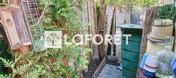 2 bedrooms House in Villejuif, France No. 180060 21