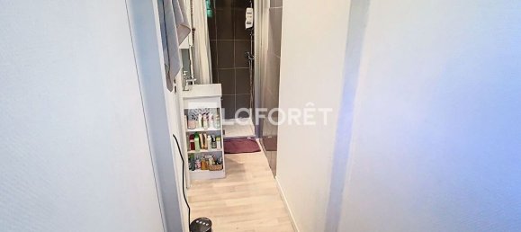 2 bedrooms House in Villejuif, France No. 180060 11