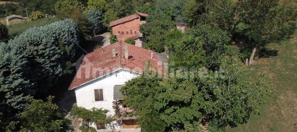 3 bedrooms House in Dozza, Italy No. 320030 3