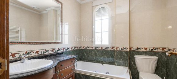 Дом с 8 спальнями в Моначиль, Испания № 186963 27