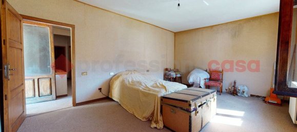3 Schlafzimmer Haus in Gallicano, Italy, Nr. 237817 16