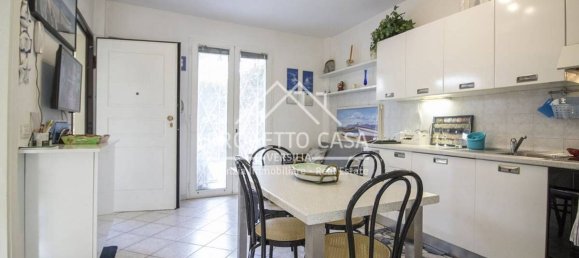 3 rooms Apartment in Pietrasanta, Italy No. 42924 7
