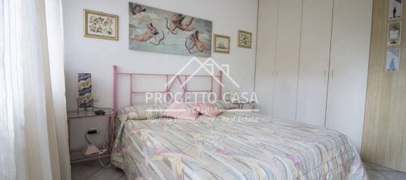 3 rooms Apartment in Pietrasanta, Italy No. 42924 11