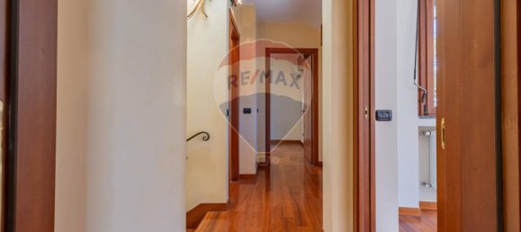 Вилла с 3 комнатами в Монца, Италия № 15568 13