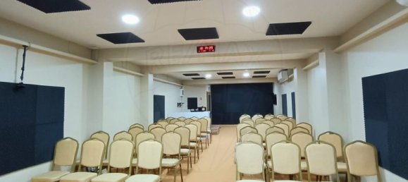 235m² Office in Amadora, Portugal No. 72499 5