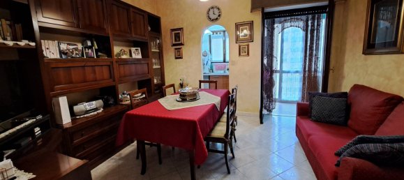 Apartamento de 2 dormitorios en Turin, Italy No. 177913 2
