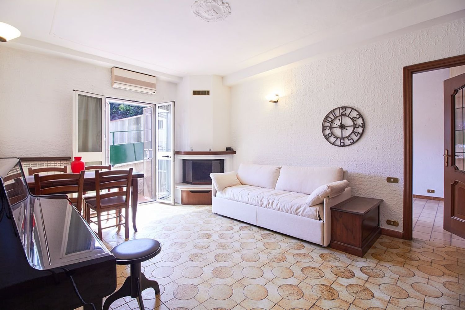 4غرفة منزل في Finale Ligure, Italy رقم 256725