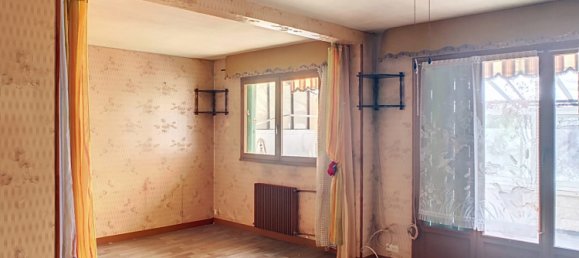 4 bedrooms House in Pannes, France No. 240827 9