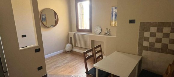 4 rooms Apartment in Florence, Italy No. 268935 23