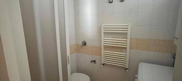 4 rooms Apartment in Florence, Italy No. 268935 13