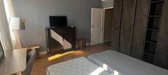 4 rooms Apartment in Florence, Italy No. 268935 24