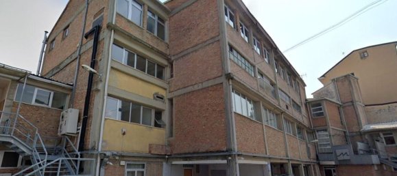 420m² Office in Asti, Italy No. 75995 2