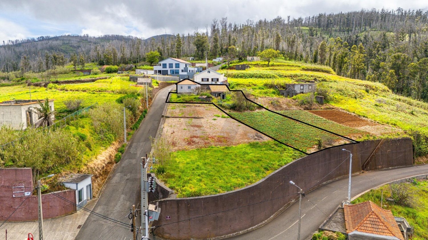 2 Schlafzimmer Haus in Calheta, Portugal, Nr. 273799
