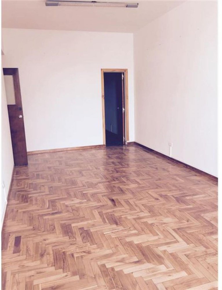 58m² Office in Buenos Aires, Argentina No. 104038