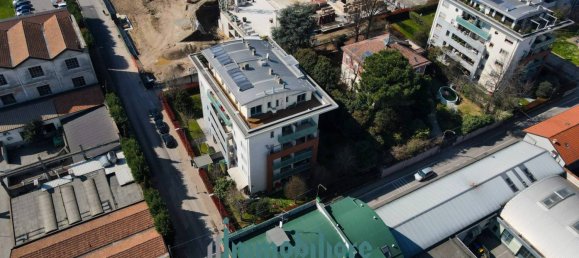 Квартира с 1 спальней в Лиссоне, Италия № 75421 37