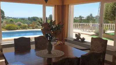 Terreno em La Nucia, Spain 19000 m² N.º 276908