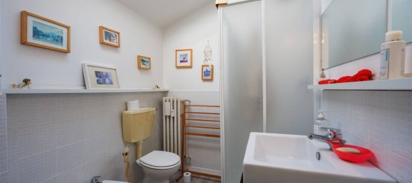 Apartamento de 7 habitaciónes en Turin, Italy No. 214365 35