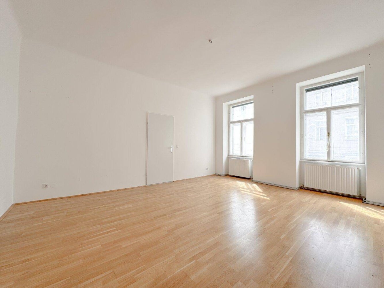 2غرفة شقة في Josefstadt, Austria رقم 151228