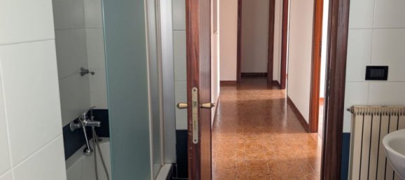 6 غرف نوم شقة في Pontinia, Italy رقم 319737 16